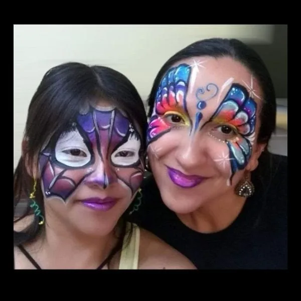 Diseño de maquillaje de superhéroe para niños 2